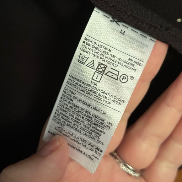 Black and white polka dot women’s blazer - extremely comfortable!! - Picture 4 of 4